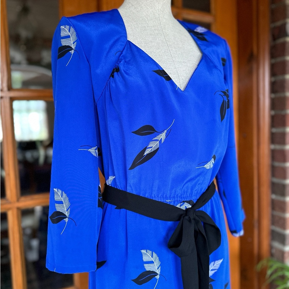 1989s Blue Feather Print Dress - Picture 7 of 9